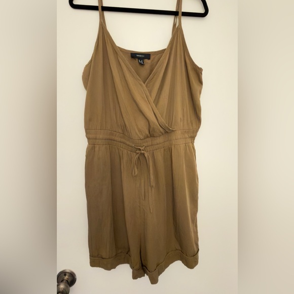 Forever 21+ Wrap Romper - Picture 6 of 8